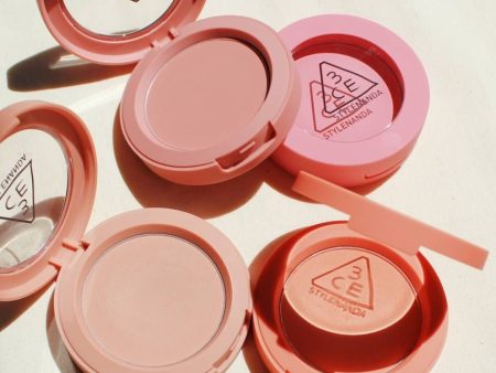 3CE Mood Recipe Face Blush on Sale