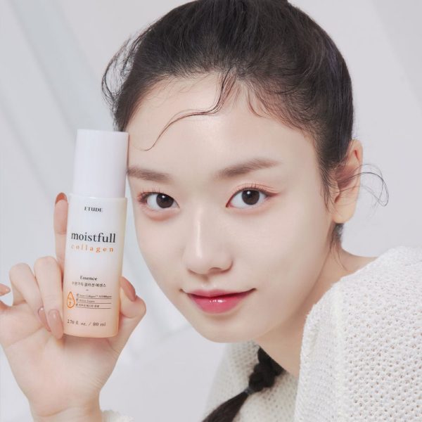 Moistfull Collagen Essence 80ml on Sale